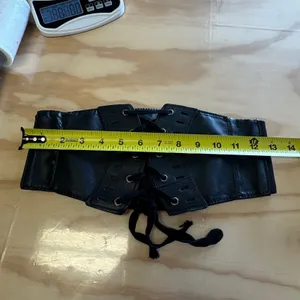 Black Faux Leather Lace Up Corset Elastic Waist Belt Snap Closure S/M Boho thumbnail 5