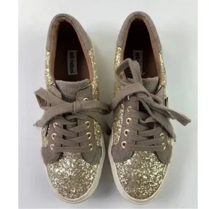 2/$20 Not Rated Women's ILLANA Fashion Sneaker Gold Star Glitter thumbnail 2