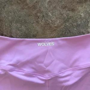 Darc Sport Wolves Forever IYKYK Wolves Pearl Shorts Pink Pearl Size Medium thumbnail 6