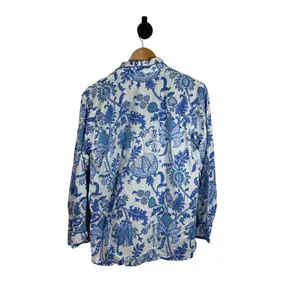 Roller Rabbit Women’s Amanda Printed Loungewear Top in Blue/White Size M thumbnail 11
