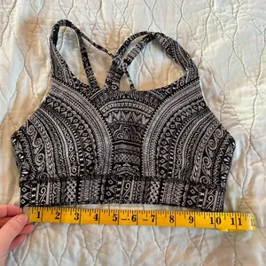 Lululemon 4/S Energy Sports Bra Geometric Black And White Padded EUC thumbnail 4