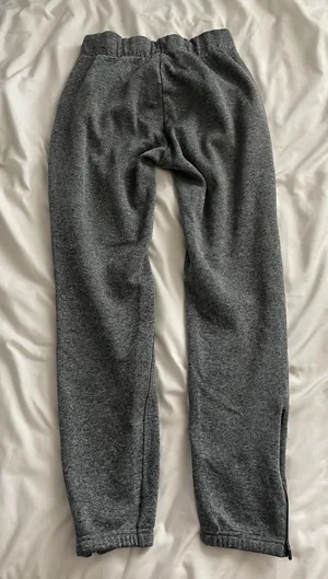 Sweatpants thumbnail 2