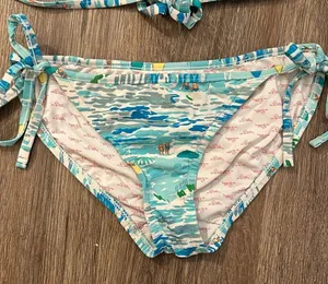 Lily Pulitzer bikini set size XXS in both top and bottom thumbnail 2