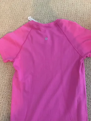 Lululemon Swiftly Tech Short Sleeve thumbnail 4