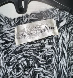 Love Culture Black & White Marled Knit cardigan is a size Large. thumbnail 4