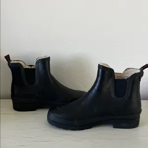 Tretorn Lina Chelsea Rain Boots Waterproof Faux Fur Lined Black Women’s 10 thumbnail 8