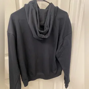 Nike hoodie size medium thumbnail 2