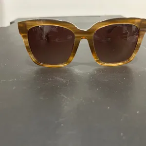 Diff Eyewear Tan Sunglasses thumbnail 10
