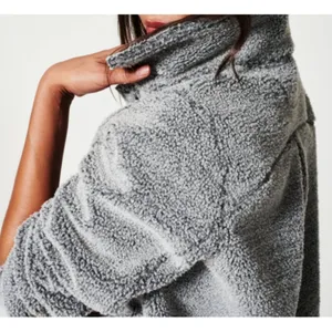 Spanx Luxe Fleece Jacket Pebble Grey Sherpa Faux Shearling Fuzzy Teddy Coat 1X thumbnail 4
