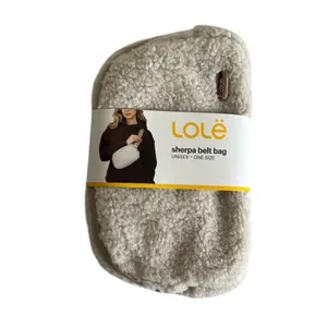 Lolë Sherpa Belt Bag Cream Ivory Fleece Crossbody Fanny Pack Unisex NWT thumbnail 11