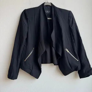 ✨$5/$25 Club Monaco Drape Black Open Zipper Blazer Career Office Size Small thumbnail 1