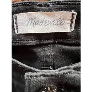 Madewell 10 inch high riser skinny skinny jeans in black color size 32 tall thumbnail 3