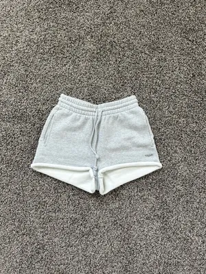 Aritzia TNA Cozy Fleece Boyfriend Hi-rise Micro Short High-rise fleece sweatshorts, size 2XS thumbnail 5