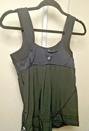 Lululemon Run‎ Chase Me Tank Top SZ 8 Black Adjustable Hem Active Running Yoga thumbnail 1