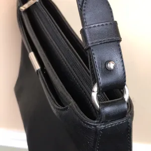 Esprit VTG Y2K Faux Leather Vegan Small Black Carry Hand Bag thumbnail 8