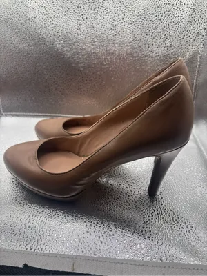 Franco Sarto Darren Leather Pumps Nude Tan Taupe Heeled Shoes Size 7.5 thumbnail 4