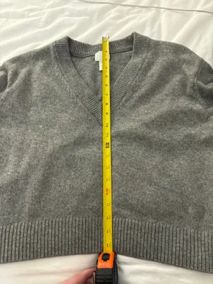 H&M V Neck Sweater  thumbnail 5