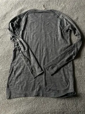 Lululemon athletica Swiftly Heathered Gray Long-sleeves Size 12 thumbnail 6