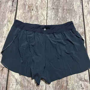 Lululemon Find Your Pace Shorts thumbnail 2