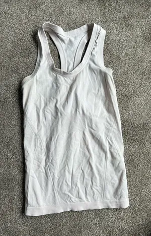 Athleta Women’s Tank Top Small thumbnail 1
