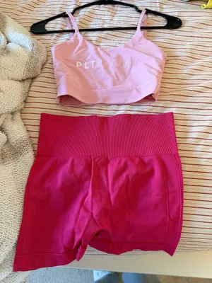 Pretty Little Thing Activewear Set thumbnail 2