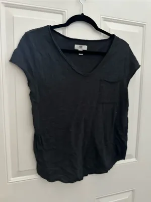Tokyo Darling Black V-Neck Pocket Tee size S thumbnail 5