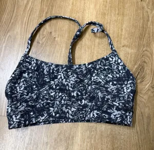 Lululemon Flow Y Bra thumbnail 1