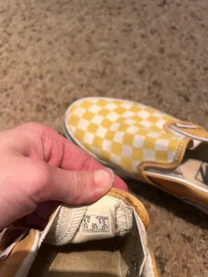 Checkered Vans Slip-On thumbnail 5