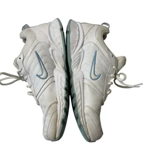 Nike Women's View II‎ Walking Sneakers White/Ice Rolling Rail Blue Size 9 thumbnail 2