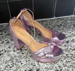 Purple Heels Size 8 thumbnail 1