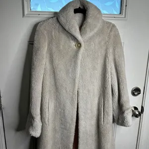 Vintage 1960s faux fur plush chubby coat Jackie O large winter opera‎ old money thumbnail 3