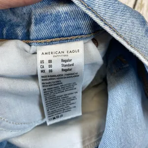 American Eagle Low Rise Ultra Wide Leg Strigid Jeans thumbnail 9