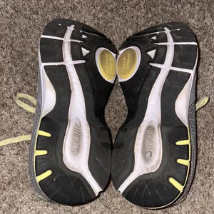 Vionic Gray and Yellow Casual Sneakers thumbnail 8