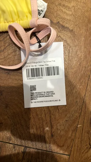 NWT Princess Polly Blaylock Triangle Bikini Top – Yellow with Pink Trim & Gold Seashell Charms thumbnail 2