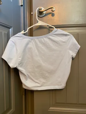 Shein Top Crop thumbnail 2