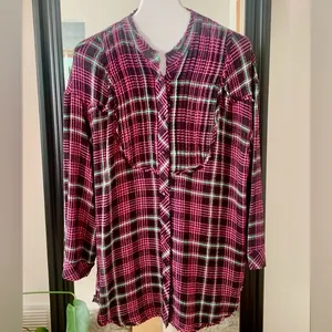 FREE PEOPLE Plaid Purple and Black Long Sleeve Shirt thumbnail 3
