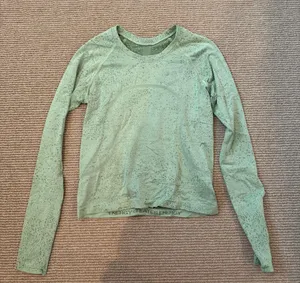 Lululemon Swiftly Tech Long Sleeve thumbnail 1