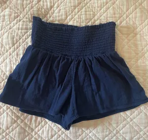 Vineyard Vines Shorts thumbnail 1