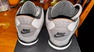 Jordan Retro 4 OG thumbnail 5