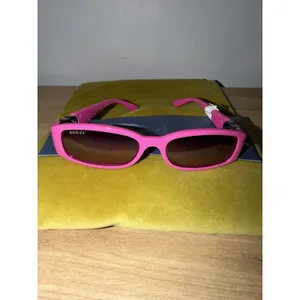 New Gg1661s 004 Gucci Pink Women Gucci Sunglasses thumbnail 4