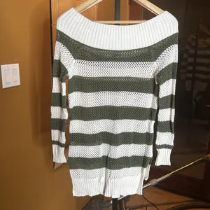 Aerie Green & White Striped Off Shoulder Knit Sweater Medium Cozy Boho Coastal thumbnail 10
