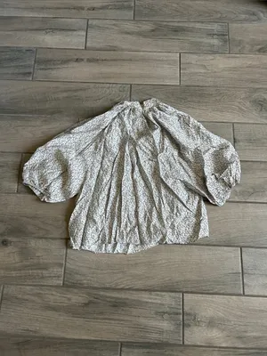 H&M White Puff-Sleeve Floral Blouse thumbnail 3
