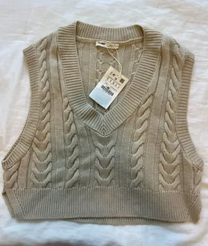 Pull & Bear Sweater Vest thumbnail 1