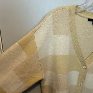 VANS Women's Winter Checkered Yellow & Cream Relaxed Cardigan | Size Medium thumbnail 5