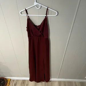 Lulus Extra Extravagance Burgundy Sleeveless Maxi Dress size: Small thumbnail 3