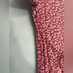 American Eagle‎ Floral Red Dress thumbnail 6