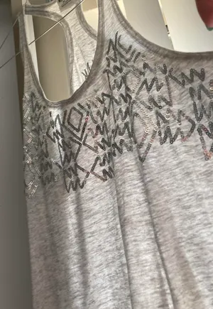 Victoria's Secret PINK Tank Top thumbnail 1