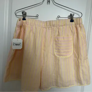 NEW Altar’d State Butter Yellow and Pink Striped Lounge Set Size XXL NWT thumbnail 13