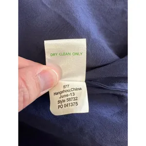 Lilly‎ Pulitzer Sunset Top 100% Silk in True Navy Size S thumbnail 8