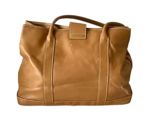 Womens Vegan Leather Tote Tan thumbnail 4